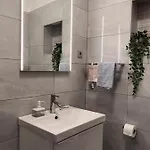 Nada *